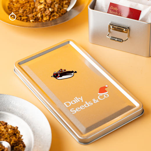 企鹅市集|Daily Seeds&Co 企鹅联名·烘焙燕麦麦片礼盒 枫糖/姜饼/柚子/爱情灵药风味 商品图1