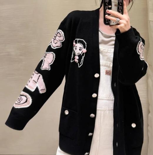 女款卡通提花针织开衫毛衣he025 商品图3