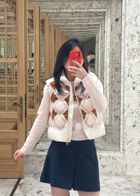 蒙口 25秋冬新款 撞色菱格纹羽绒马甲(TM)