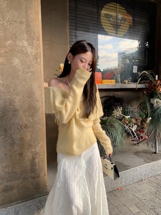 Read Nameless /韩剧大衣白色苏力羊毛＋黄色荷叶边可露肩毛衣 2025/12/6 商品图11