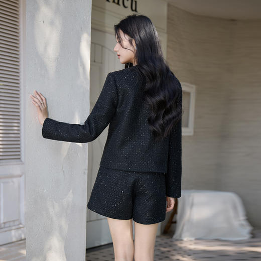奢姿2025大码小香风套装女圆领亮丝短外套高腰短裤气质时尚两件套9954970509AB 商品图3