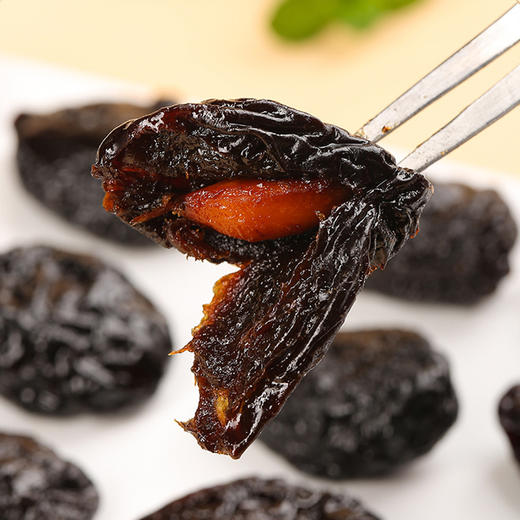 万达西梅干500g蜜饯果干果脯休闲零食办公室小吃家庭量贩装水果干 商品图5