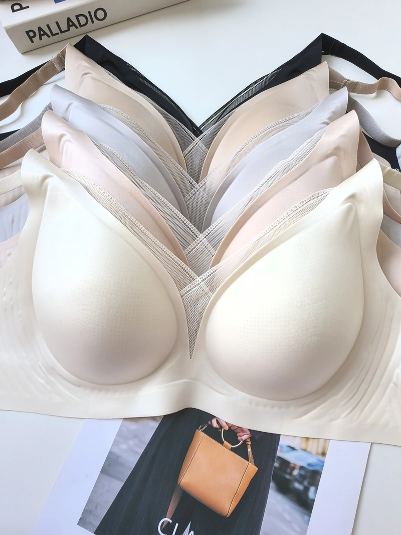 【奢牌工厂代工 品质推荐】法式高光缎面零感内衣 | 第二代液态软支撑、3D水滴型胸垫、环绕式聚拢、无钢圈、ABC杯都能穿【HZ】