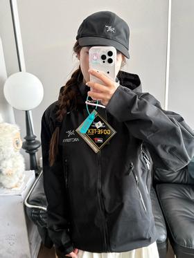 zm21-始祖鸟 Beta AR 万金油冲锋衣 (MG)