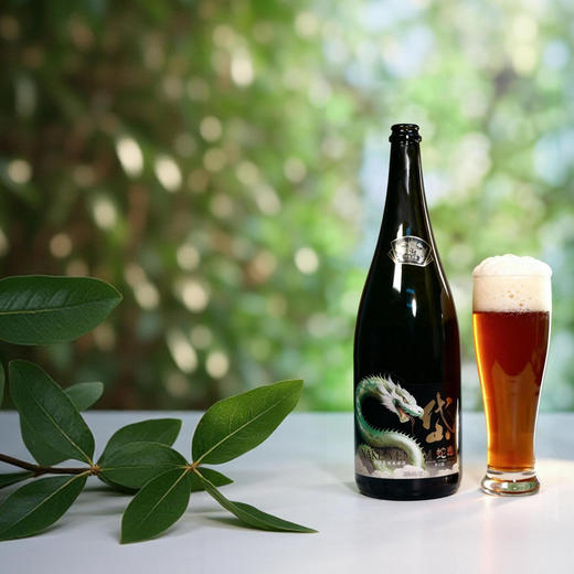 【前门398元同款 45天超长发酵 果香麦芽香炸裂】岱记精酿绿幽灵蛇毒啤酒 1.5L/瓶 商品图1