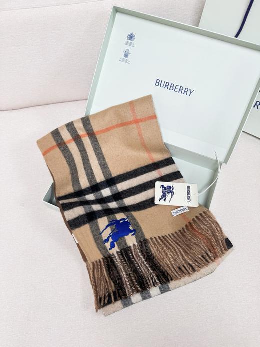 巴宝莉 格纹羊绒围巾（DSX） 商品图2