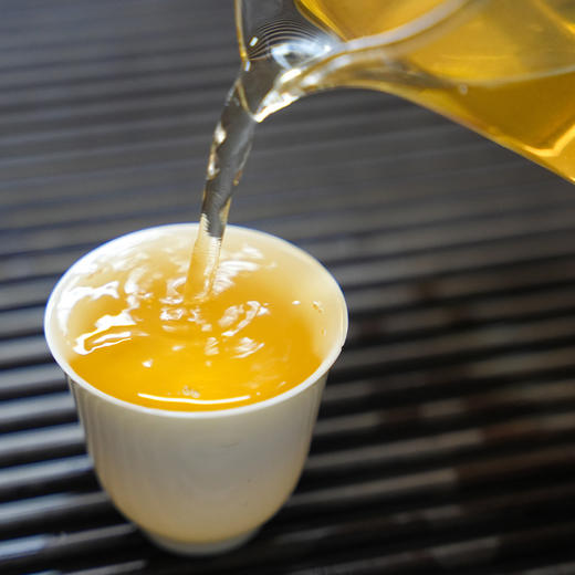 【老班章龙珠】2020年老班章生茶龙珠古树纯料80g/罐 商品图2