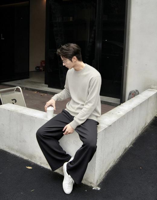 【乔沃精纺空气层羊毛衫】💯这件衣服实打实的用了🐑进口美利奴绵羊毛纱线。核心材质，采用的美利奴羊毛——它简直就是羊毛界的“优等生”❗️-BXG 商品图1