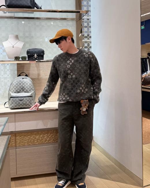 驴家  25FW monogram满印提花圆领针织衫（DY） 商品图4