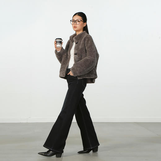 常规休闲极简腰带微喇牛仔裤-纪念日百货门店同款167945356 商品图1