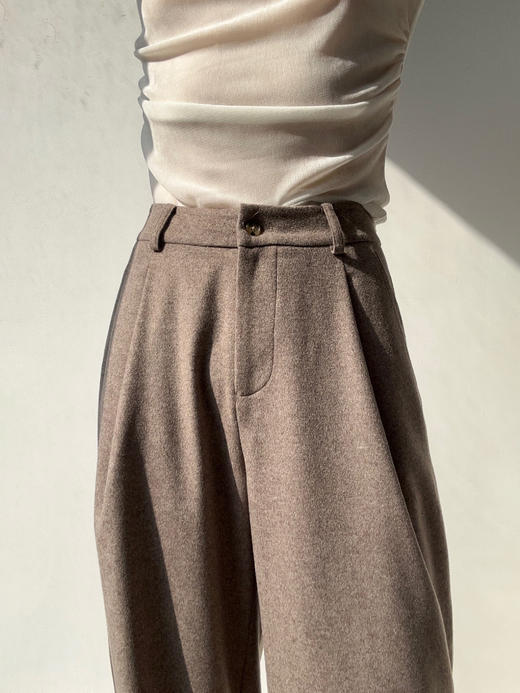 Running Closet｜前褶弯刀小脚裤 [ 驼 真丝羊毛 ] 【LCM】 商品图6