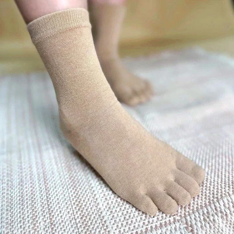 【素道有机彩棉 五指袜】SWS0023 让您的每一个脚趾慢慢的自然舒展 棕色/灰色 [漳州仓]