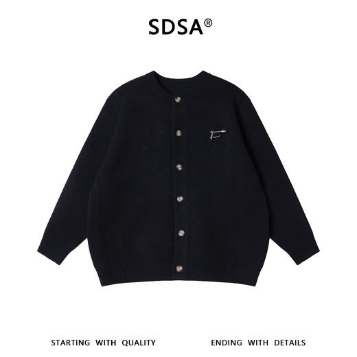 82551SDSA男士秋冬新款痞帅男装重工十字珠子纽扣开衫圆领毛衣百搭时尚 商品图1