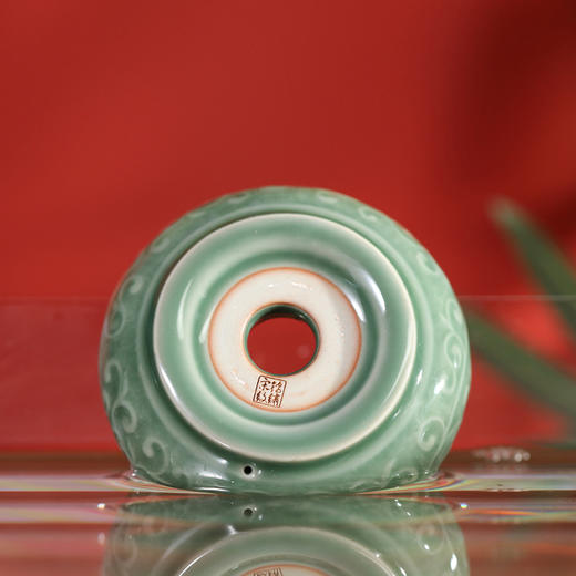 问鼎锦绣宋纹青瓷缠芝莲圆满盖置 商品图2