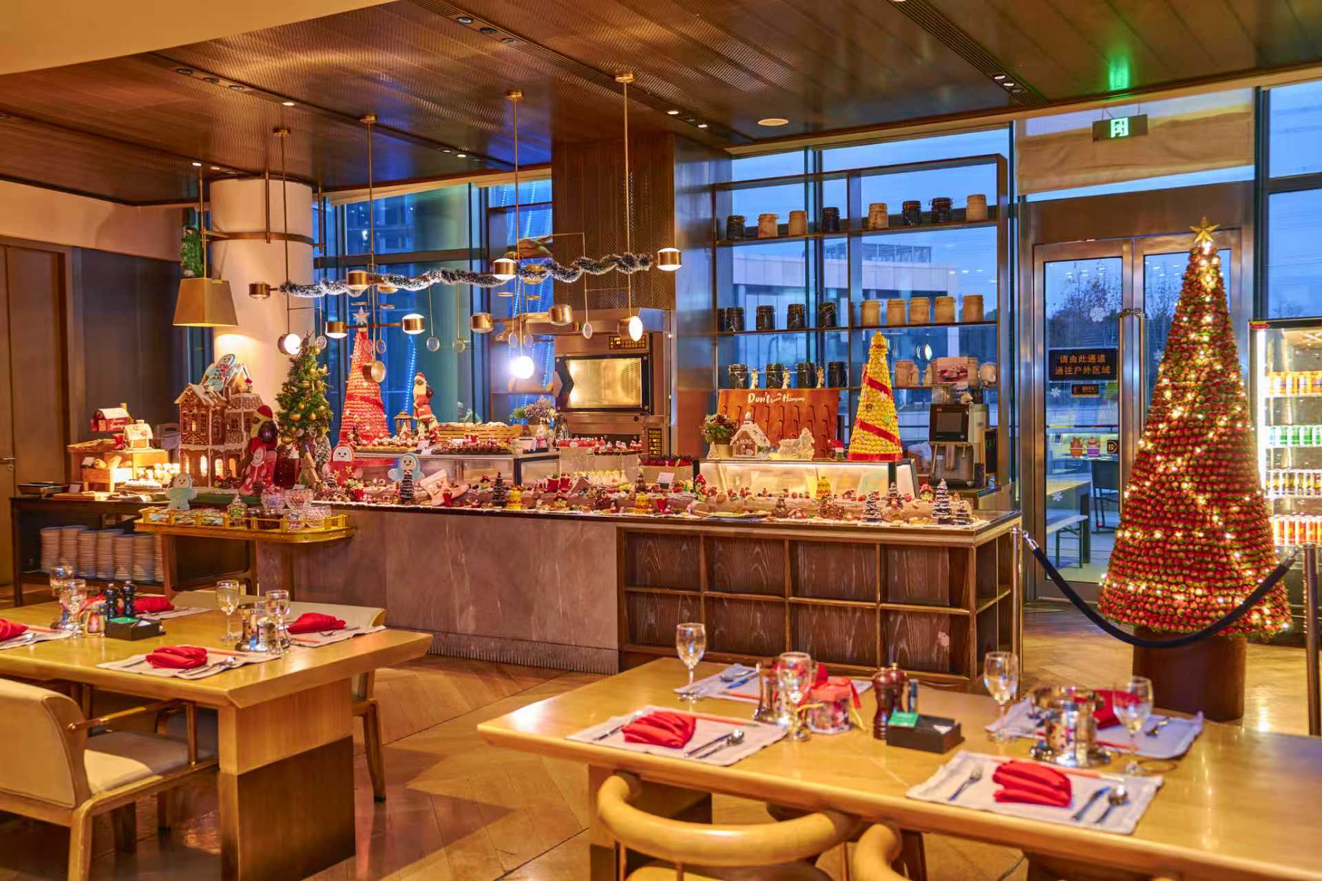 【深坑酒店】圣诞平安夜单人自助晚餐早鸟价