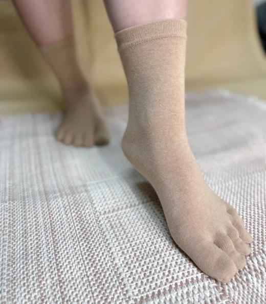 【素道有机彩棉 五指袜】SWS0023 让您的每一个脚趾慢慢的自然舒展 棕色/灰色 [漳州仓] 商品图1