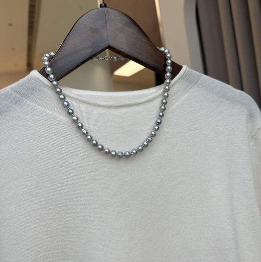 7-8mm海水akoya真多麻巴洛克风格异形珍珠珠串，微瑕，强光，颜色很漂亮气质风。
可能需要包容有一点小破皮（不算很多），价格超超漏。 商品图6