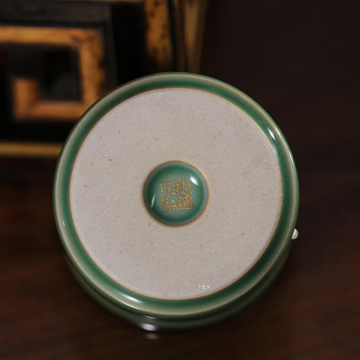 问鼎梅子青锦绣宋纹大扳指杯 商品图2