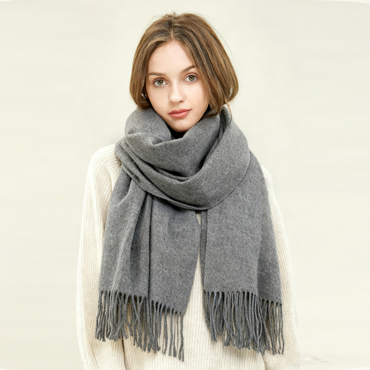 MILMUMU 纯色百分百羊毛围巾 男女同款礼盒装 180*33CM  简约舒适，必备的秋冬时尚单品；精品盒装，节日送礼、自用上档次