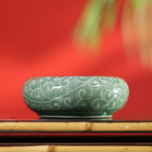 问鼎锦绣宋纹青瓷缠芝莲圆满盖置 商品图0