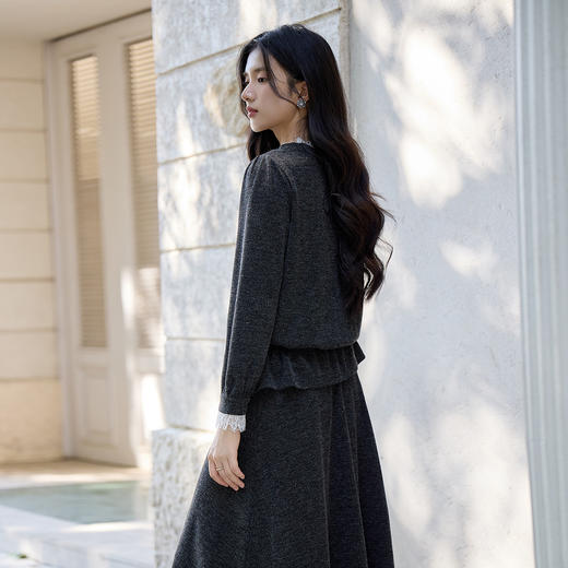 奢姿胖妹妹大码2025冬季蕾丝圆领针织衫长袖上衣温柔风打底毛衣9954253818A 商品图3