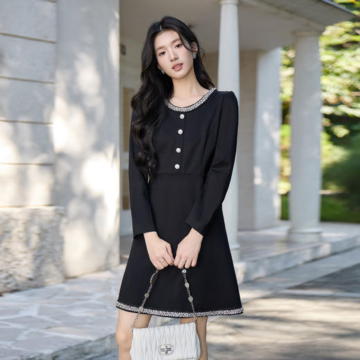 奢姿大码女装2025新款冬季胖妹妹黑色针织长袖气质名媛连衣裙9954870375 商品图0