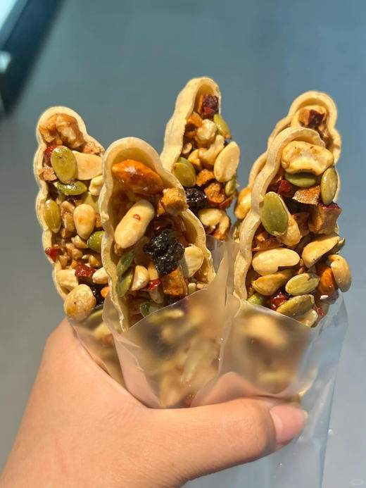 【坚果小船酥】❗️整条船的坚果❗️29.9💰到手足足3大袋❗️造型独特❗️一口下去满满坚果香❗️香❗️脆❗️ ✅坚果果干搭配 商品图6