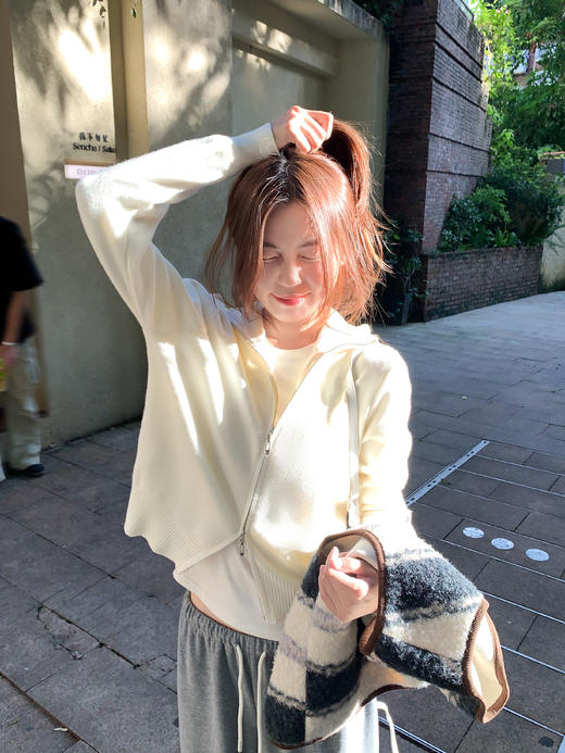 <曾小咸推荐> 现货秒杀！微信超特价！立领长袖针织衫 日常139.99 立减60 秒杀79.99！ 商品图8