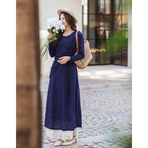 【林栖设计小店】【林栖推荐】（现货）2026早春复古羊毛蕾丝针织连衣裙拼桑蚕丝飞片N1961289 商品图2