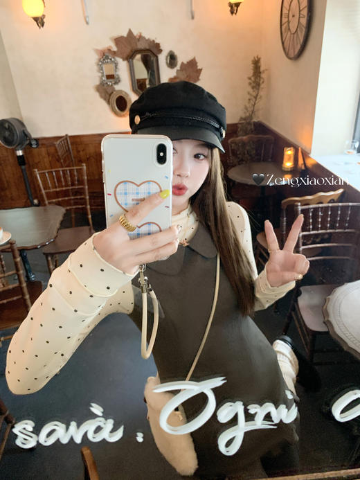 <曾小咸推荐> 现货秒杀！微信超特价！灰色娃娃领背心连衣裙 日常209.99 立减110 秒杀99.99！ 商品图9