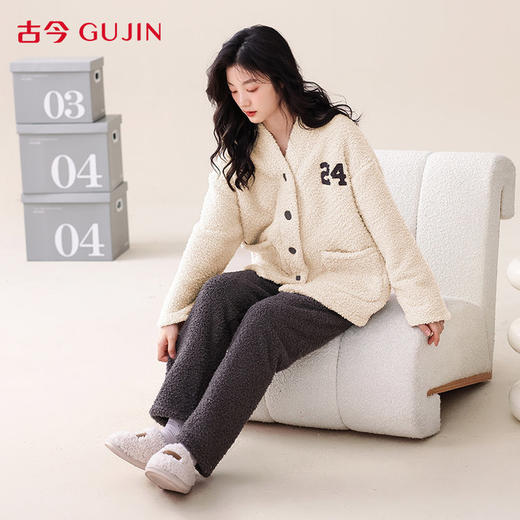 清仓特惠  古今半边绒高级面料家居服系列  男女款  A-5597 商品图4