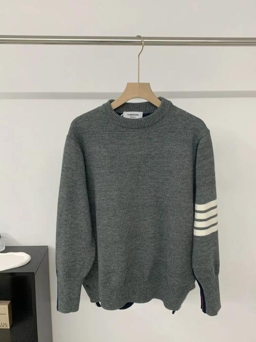 TB*汤母| 布朗 轻奢系AB面男女款精纺羊毛圆领毛衣 商品图4