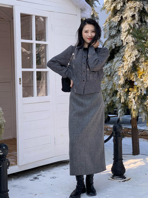 【百图lulu定制】【千金毛衣】丝绒领结可拆卸 丝绒纽扣 绞花 毛衣开衫外套 商品图13