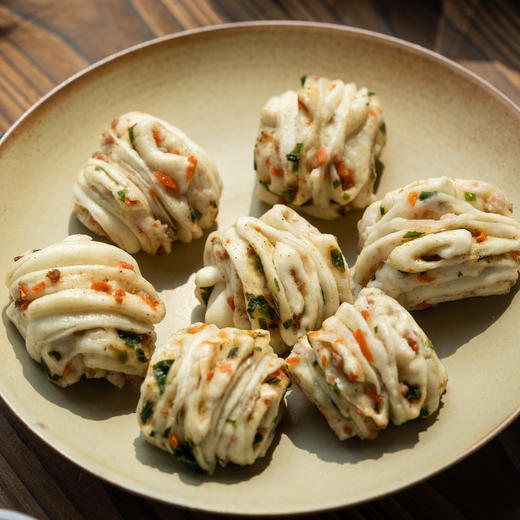 【下单任意规格送一盒香菇午餐肉花卷】千层花卷丨原味/藜麦/菠菜，淡淡椒盐口味，用农场自磨面粉，自制黑猪肉午餐肉，特别添加5%山药泥，层层松软，香气浓郁，一家人的早餐。10只装⭐️顺丰快递 商品图1