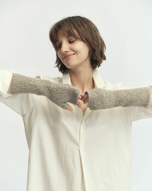 JAI 25AW 燕麦色真丝羊绒露指手套 商品图4