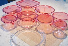 72小时内发货【保鲜容器9件套】旗舰店4个都要￥210元，开团捡漏9件只要￥199元 属于你们的“三餐四季”仪式感，承包365天的烟火浪漫，还送超轻花式烤盘!!!入手就赚