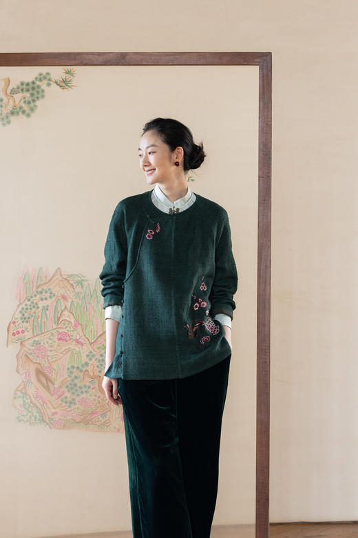 牧衣游原创 柞蚕丝混亚麻手工刺绣短外套绿色文艺复古禅意 离毓 商品图5