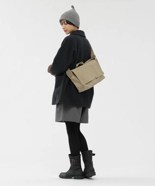 MHL 25AW 日版黑色羊毛插肩袖外套 商品图5