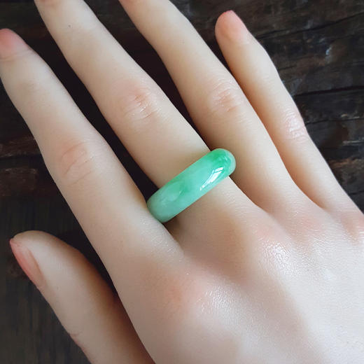 【天然正品】A货翡翠天然无杂裂细腻糯种绿色翡翠戒指指环19号中性 021225NJM19 商品图5