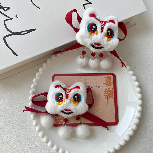 丝带结醒狮对夹发夹-纪念日百货门店同款167745291 商品图3