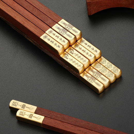 【新款混款红檀木筷子】年年有余 鱼尾家用一人一筷 10双不同混款 春节用品 商品图3