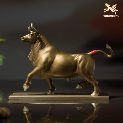 铜师傅《鸿运牛》客厅办公室铜牛开业摆件 家居装饰工艺品 商品图3