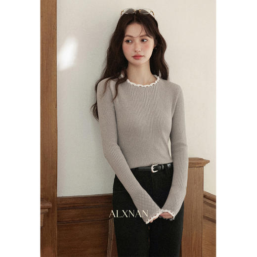 鹿向南「菲林假日」法式长袖针织衫女秋冬修身打底衫燕麦色上衣 商品图0