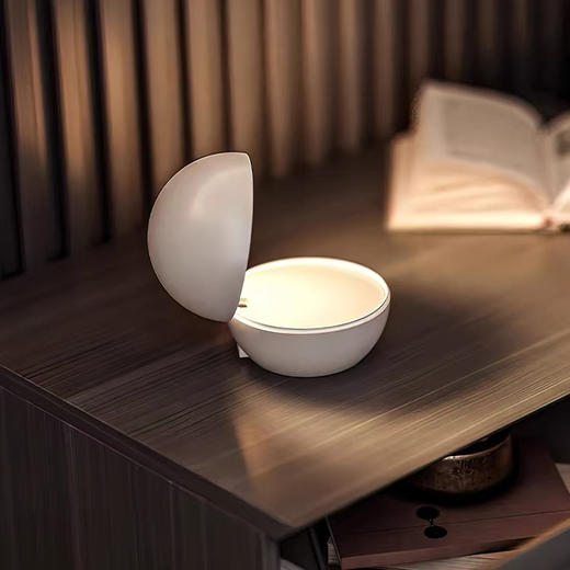 UBIQUA台灯床头灯翻盖轻奢高级感无线台灯防水氛围感露营式可充电 商品图3