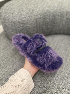 女款毛毛拖鞋zi008