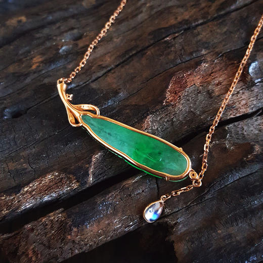 【天然正品】A货翡翠AU750玫瑰金镶钻镶天然糯冰种阳绿羽毛造型翡翠配月光石吊坠项链吊坠：42.7*8.8*2.8MM / 项链：42CM（长度可调节）女士 021225NJM16 商品图4