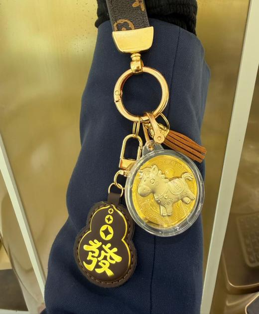 2楼老凤祥足金马上有钱钥匙扣秒杀价19.9元 商品图3