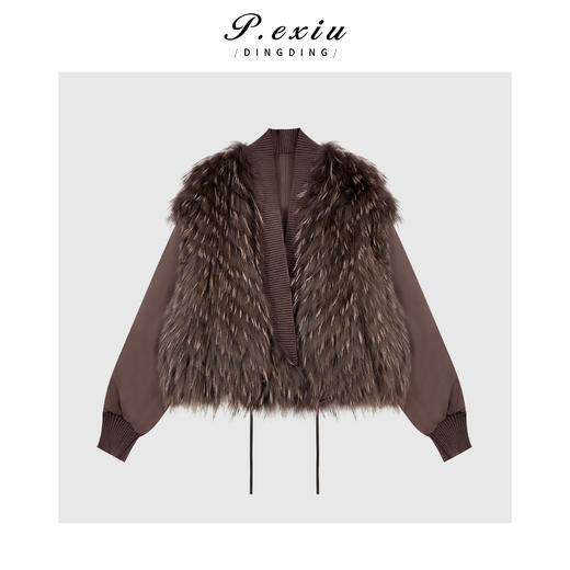 PanYiXiu/潘依绣两面穿貉子毛拼接针织高级感短款外套 D5280 商品图2