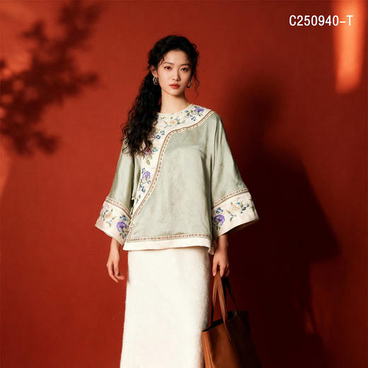 C250940-T国风小衫 商品图1
