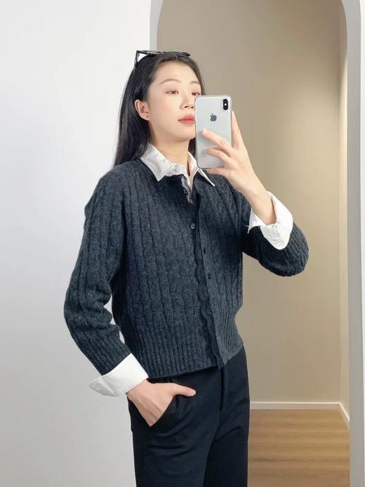 二店y 【M9161 】小禾 25款~精致蕾丝花边拼接羊毛针织开衫外套 商品图10